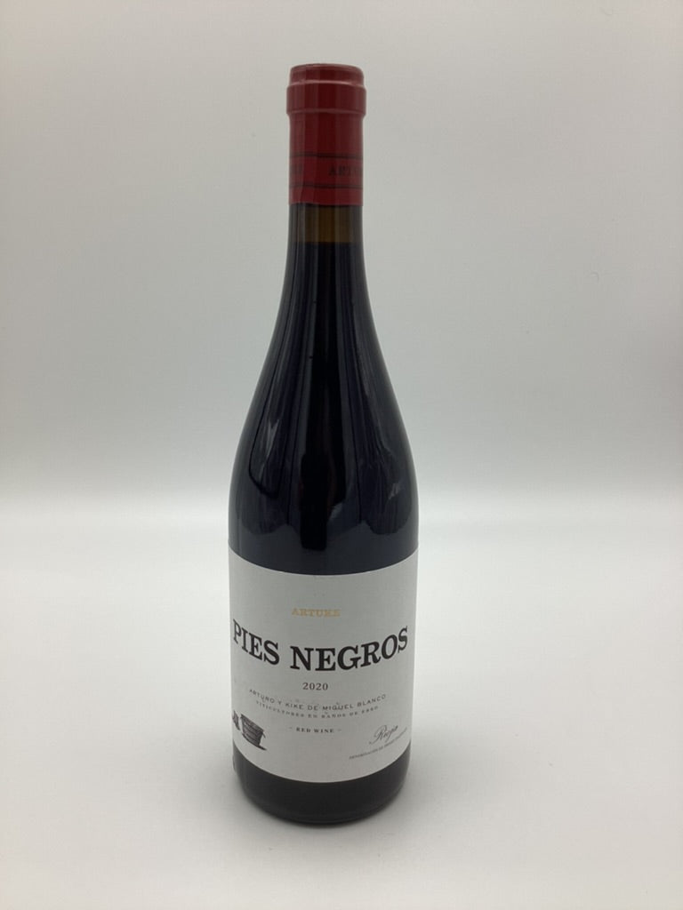 Artuke Pies Negros Tinto 2020