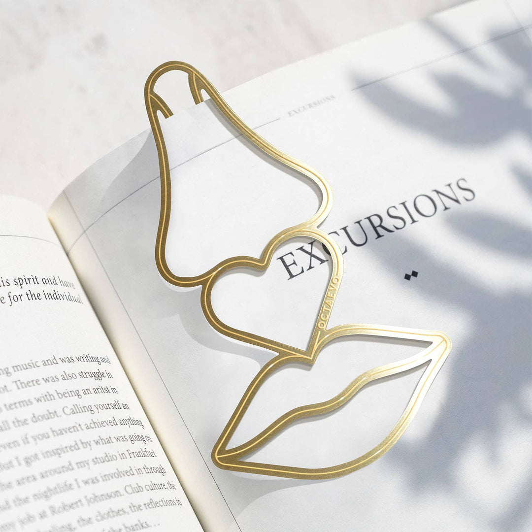 OCTAEVO Bookmark Beso