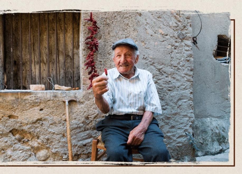 Calabrian Chili Peppers crushed in oil - 9.87oz (280gm)